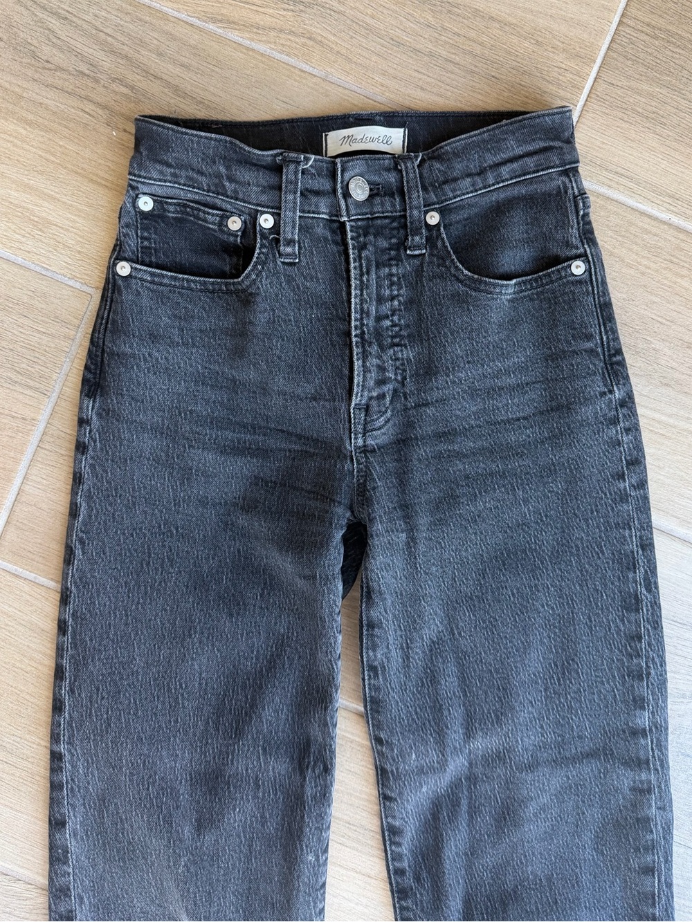 The Petite Perfect Vintage Wide Leg Cropped Jean - Picture 3 of 7